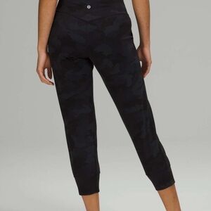 Lululemon Align High-Rise Jogger Crop Heritage 365 Camo Deep Coal Multi Size 2
